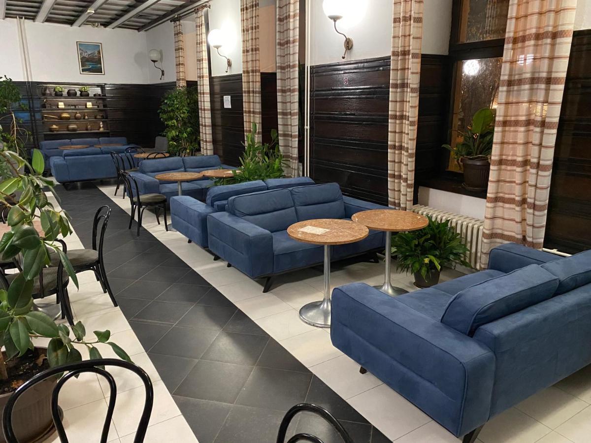 Andrijevica Hotel Komovi מראה חיצוני תמונה