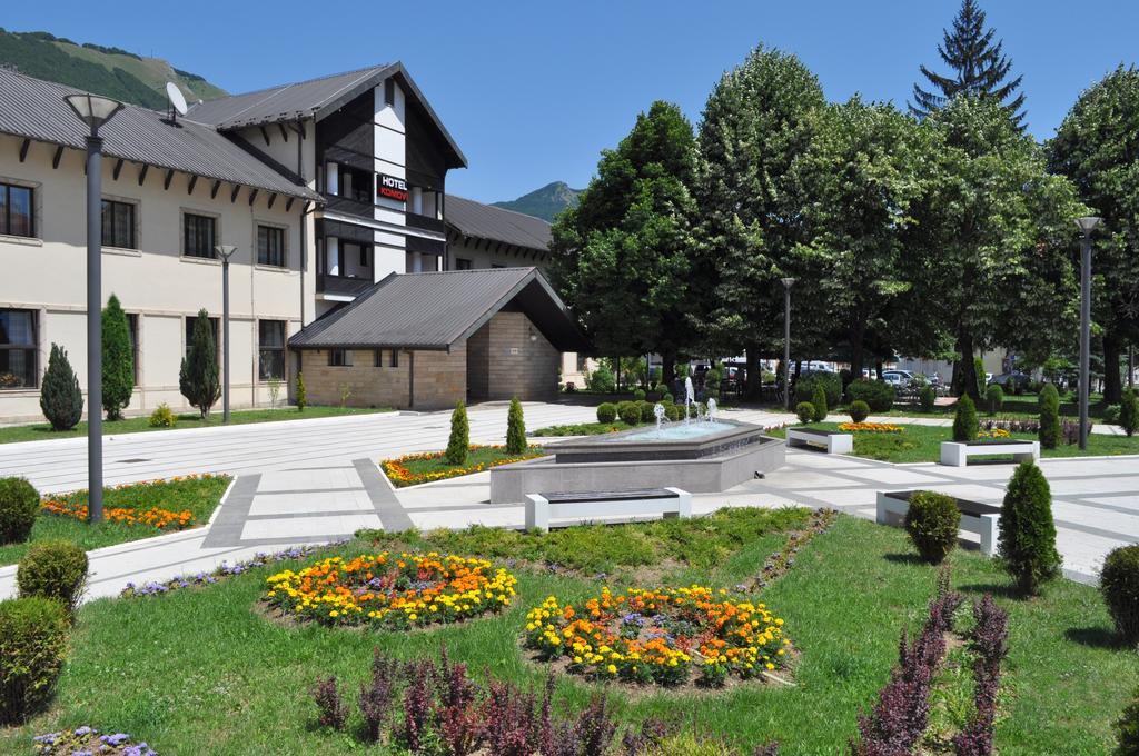Andrijevica Hotel Komovi מראה חיצוני תמונה